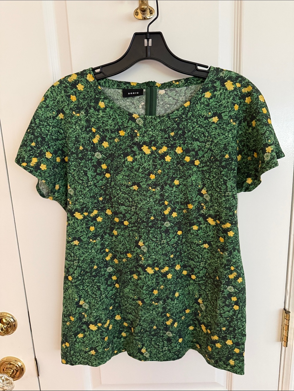 Akris Green and Yellow Floral Short Sleeve Tee